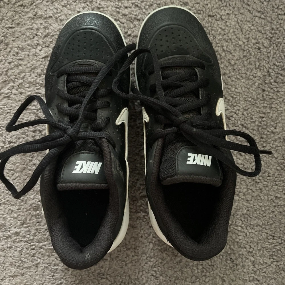 Nike youth cleats - Picture 6 of 9